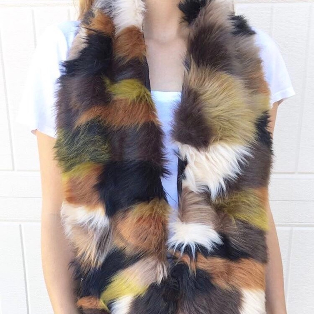 Faux fur scarf